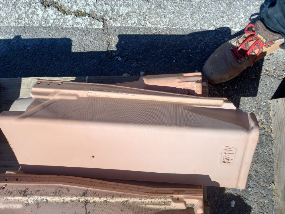 Tuile canal Courant LTS Stop Monier